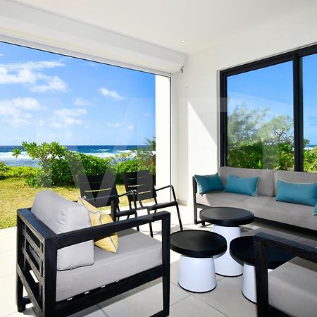 White&Blue Beachfront Luxury Poste Lafayette Екстериор снимка
