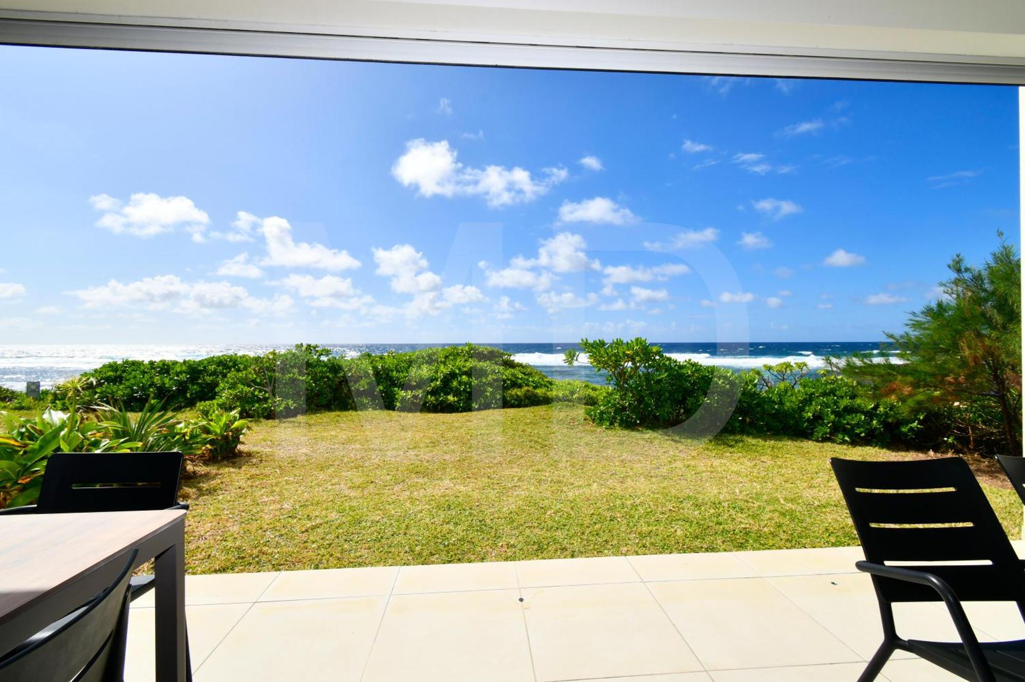 White&Blue Beachfront Luxury Poste Lafayette Екстериор снимка